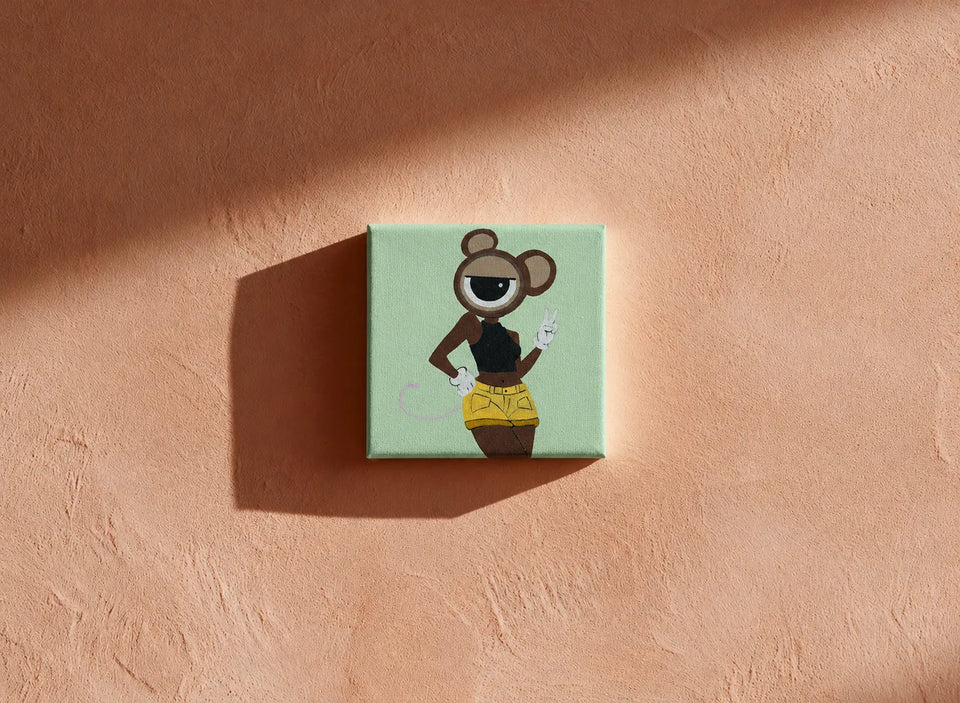 Squeak of Mind, ochii mini on a sunlit peach plaster wall